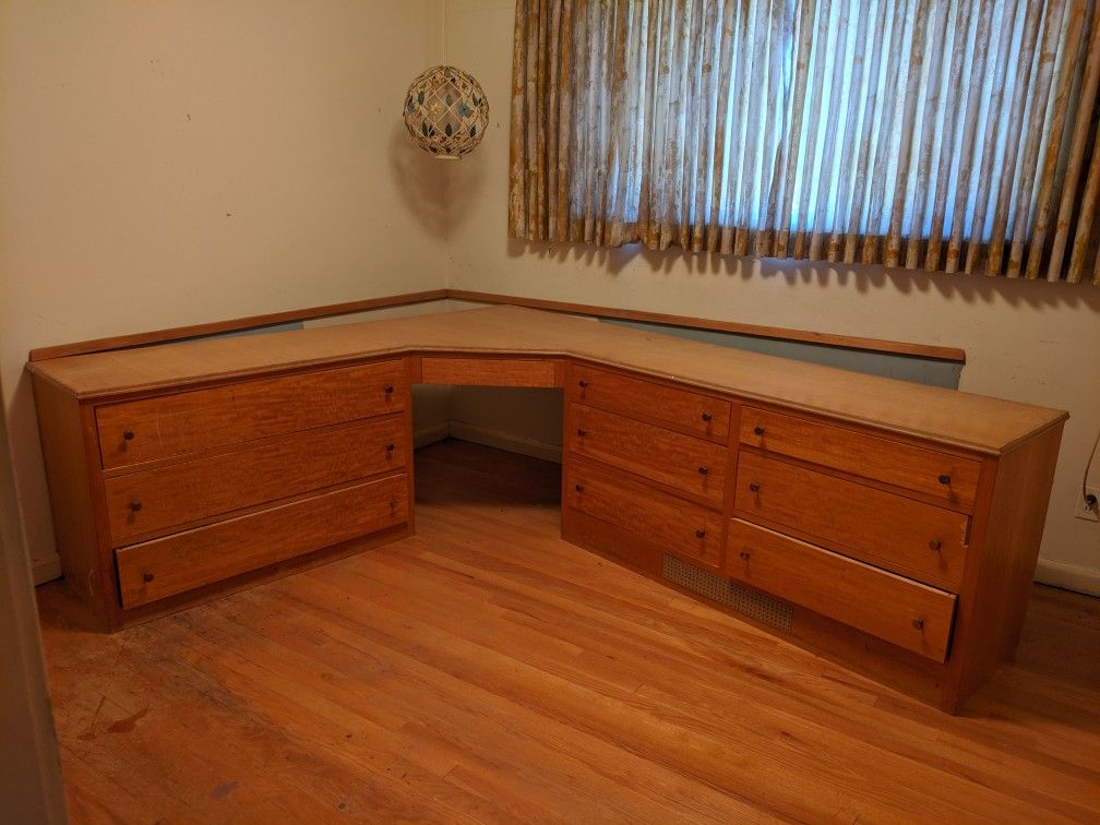 L shaped corner desk dresser with drawers