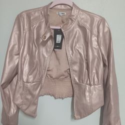 New Gorgeous Shiny Pink Jacket Very Pretty 🤩