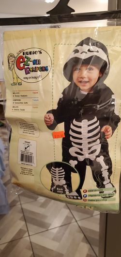Costume
