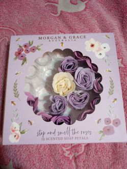 Soap Petals 13 Count Morgan & Grace