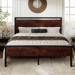 Queen Size Platform Bed Frame with  Headboard and Footboard, Heavy Duty 12 Metal Slats , Mahogany Y-58