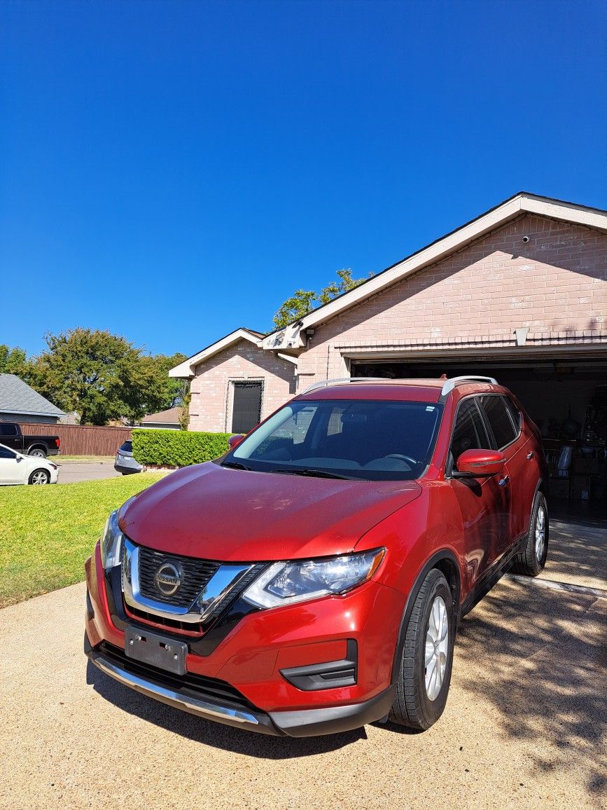 2018 Nissan Rogue