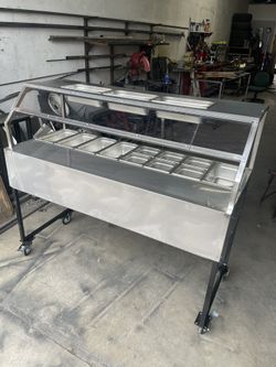 Insulated Salad Condiment Bar