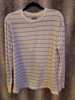 Old Navy long sleeve