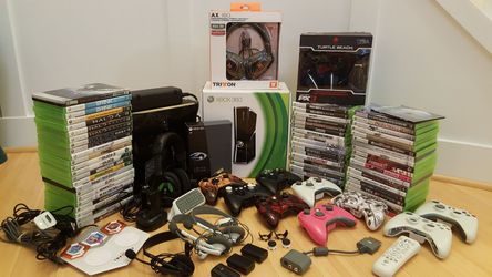 Xbox 360 slim bundle 65 games, 1 headsets, 6 controllers