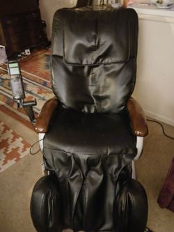 Welcome buyer, to thelisting for Osim massage chair - I Symphonic Model: OS-777


Colour: Black
Model: OS-777

Serial number 00163