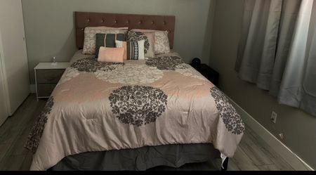Queen Bed