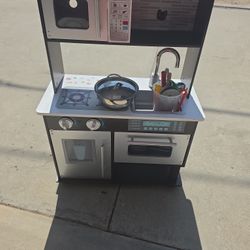 Expensive Kitchen W The Pots And Pans Accessories Include Paid Extra 240 Kids Kirchen 