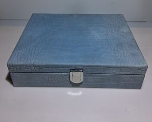 Hector Luxe poker chip case