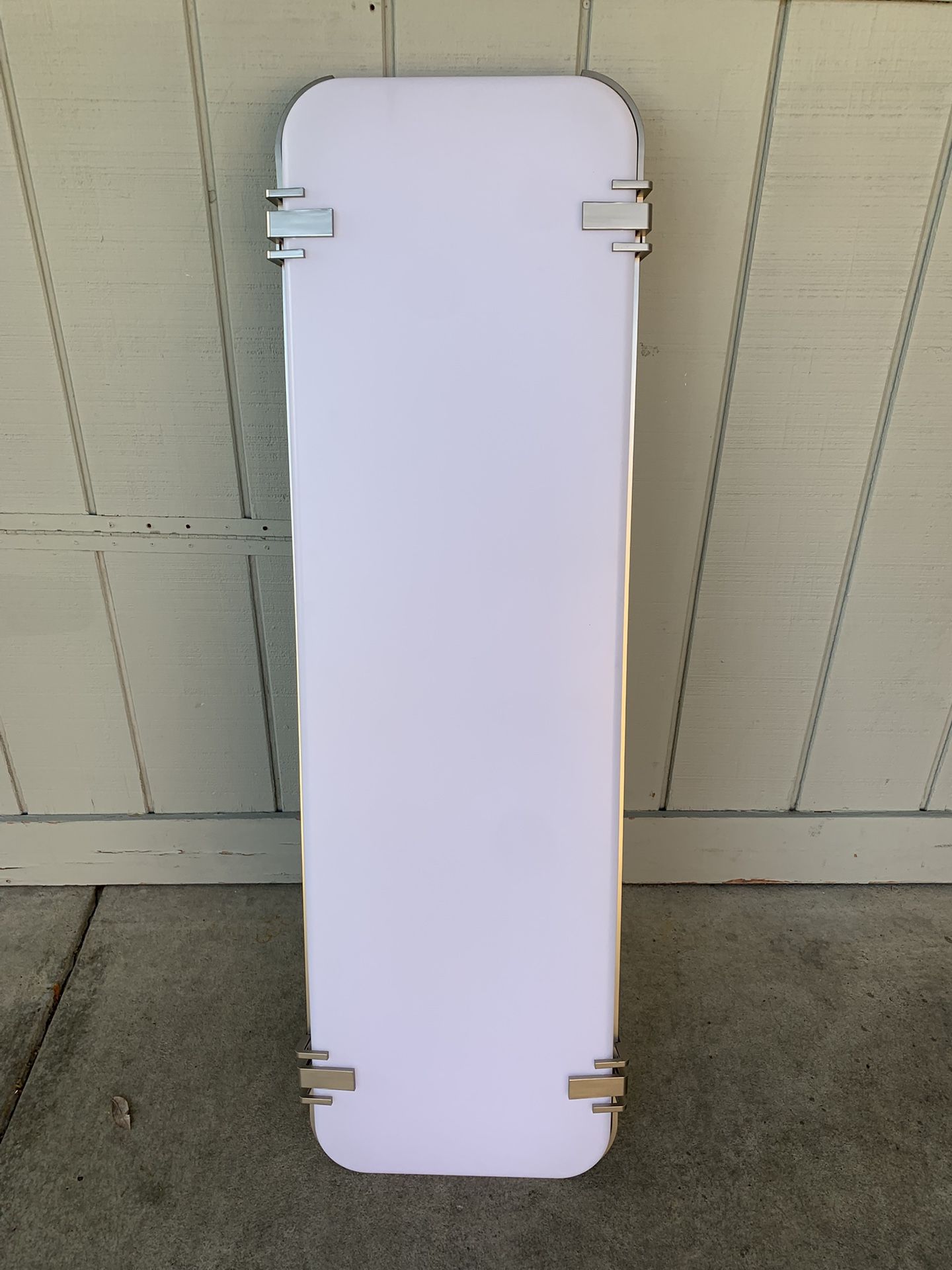 Light Led 75 W Used Only For About Six Months, Remodeled Kitchen Shortly After Paid $175 New
