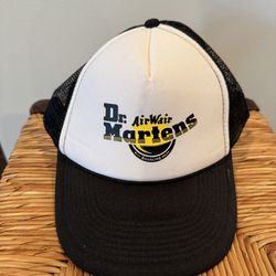 Dr. Martens Black and white air wair adjustable hat