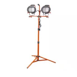 1200-Watt Halogen Tripod Work Light