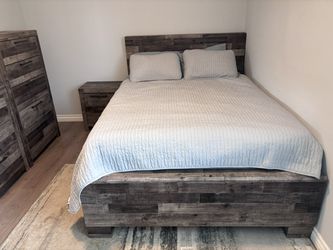 Rustic Wood Bedroom Set – Bed, Dresser, Mirror, Chest & Nightstand – $550 OBO