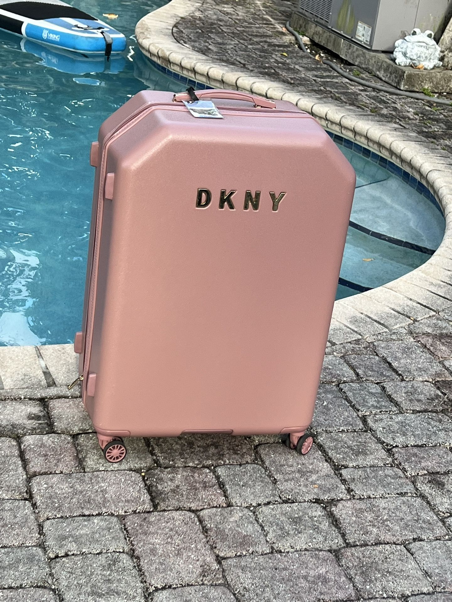 🔥 DKNY Pink Allure 24" Check-In Luggage