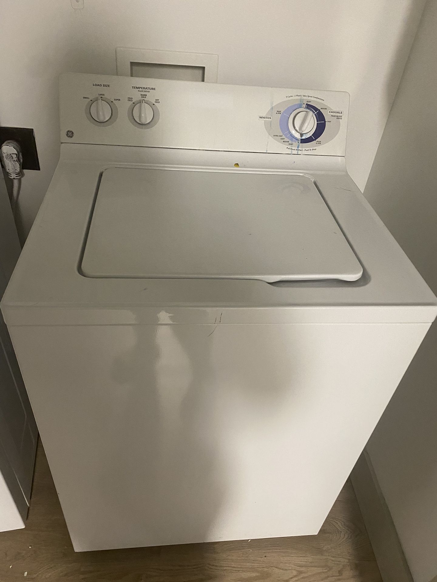 GENTLY USED WASHER AND DRYER SET for Sale in Charlotte, NC OfferUp