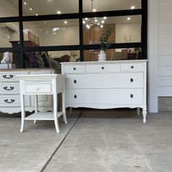 White Solid Wood Dresser