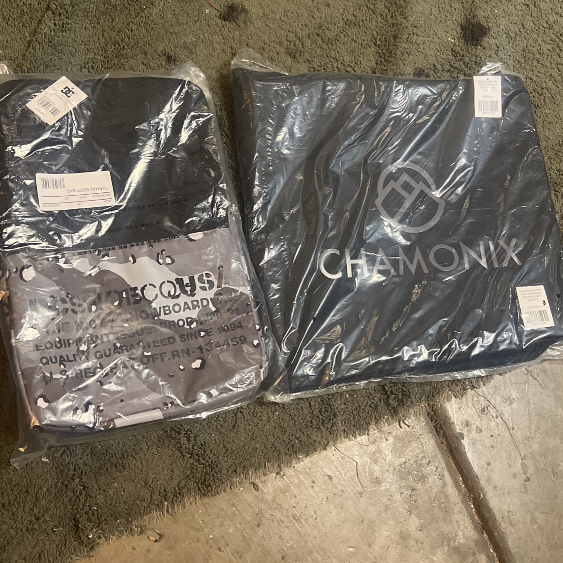 Brand New 166 Snowboard Bag Or DC Shoeco Boot Bag for Sale in Las Vegas, NV OfferUp