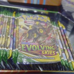 Evolving Skies Booster Packs 