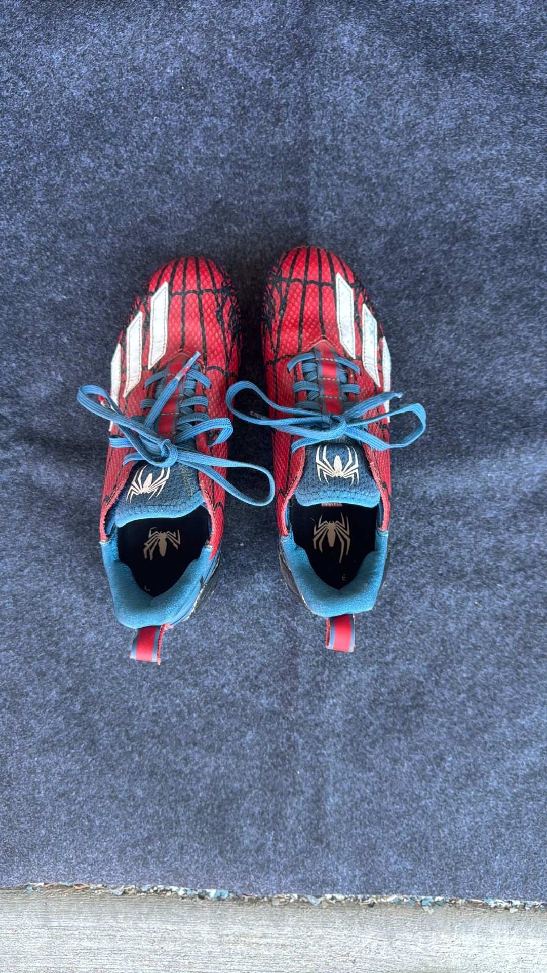 Spider-Man Cleats Size 7 Men