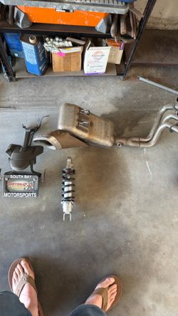 FZ09 2016 original exhaust, suspension, tail piece