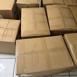 ‼️ESSENTIAL HOODIES‼️