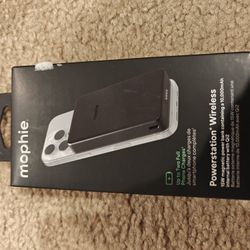 Mophie Power Station Wireless 