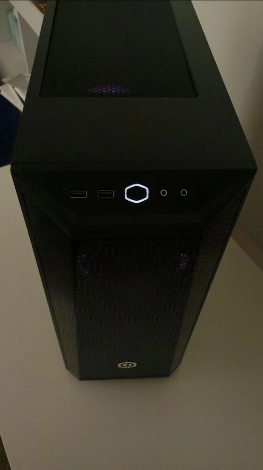 Good Custom Built Gaming PC