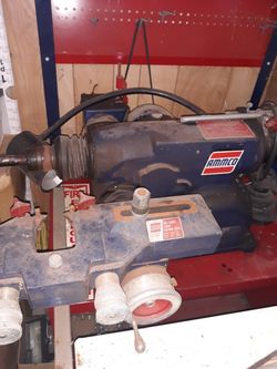 AMMCO BRAKE LATHE MODEL 4000 WITH STAND