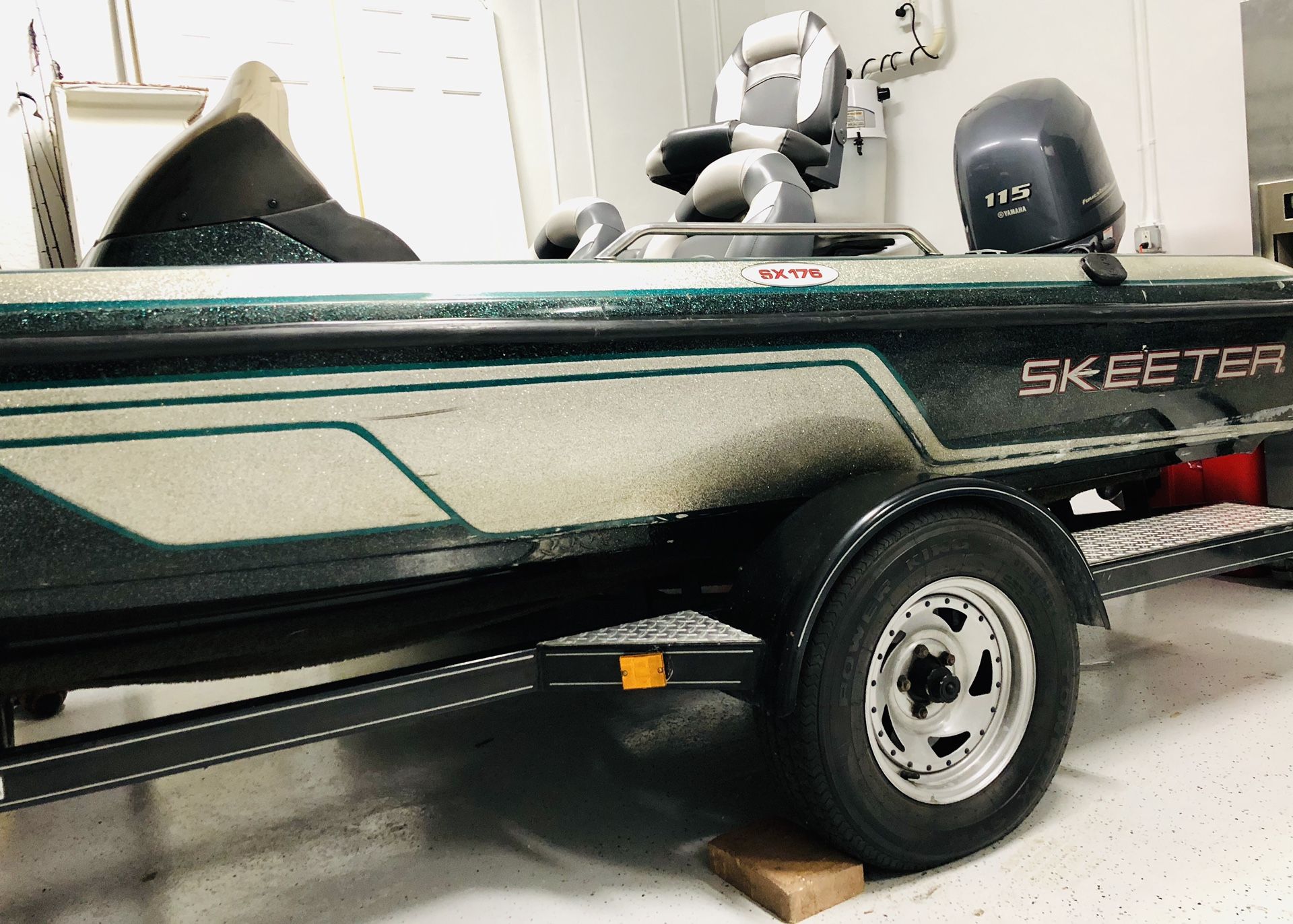 1999 Skeeter Bass Boat SZX176 w 115HP Yamaha fourstroke