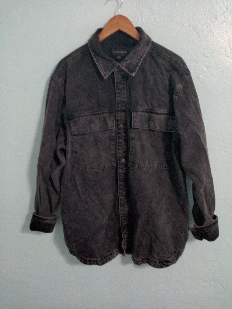 Men's Layering Denim Shirt Jacket.