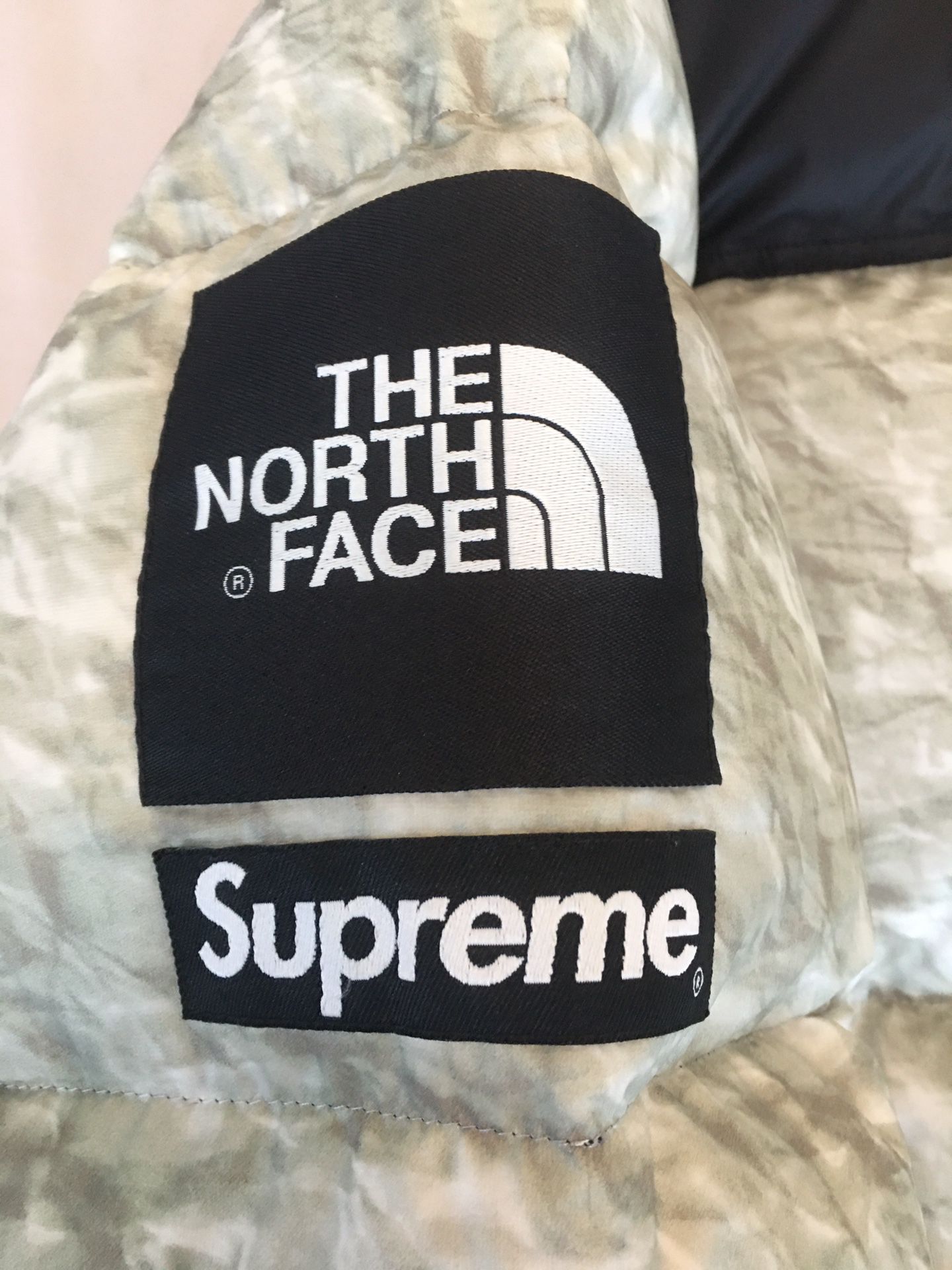 Supreme The North Face FW19 Paper Nuptse Medium Gently Worn