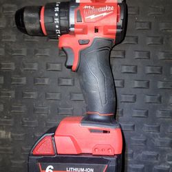 Milwaukee Drill and Large Battery