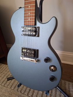 Epiphone Les Paul Special-I electric guitar in Pelham blue