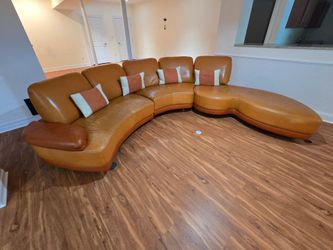 Custom Italian Leather Sectional Sofa – Premium Quality