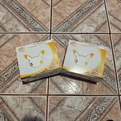 Pokémon 30th Celebration Elite Trainer Box