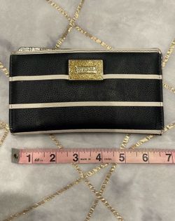 Betsy Johnson Wallet- like new!