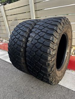 LT285/70R17 BFGOODRICH MUD TERRAIN KM3