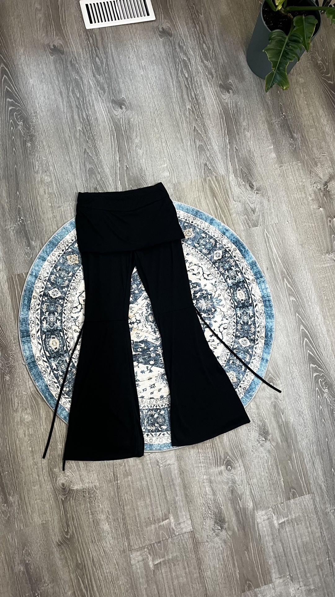 Small Black Built in Skirt Flare Bell Bottom Pants Fairy Goth Yoga Coquette