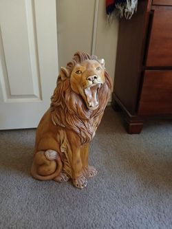Ceramic lion