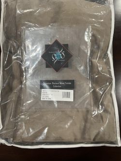 Signature Blackout Velvet Curtain 