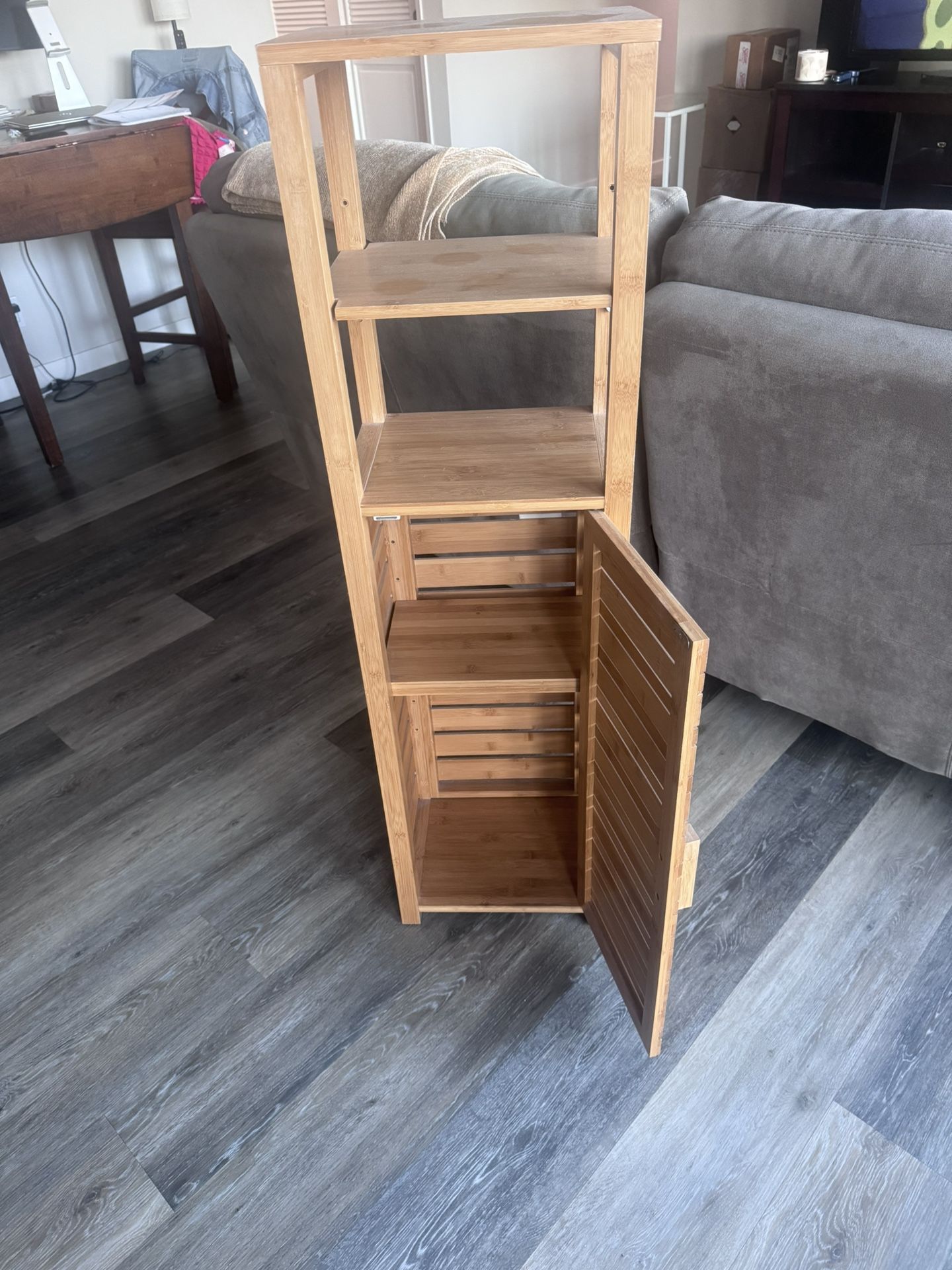 Small Cute Woden Shelf