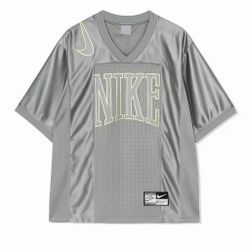 Nike T-shirt