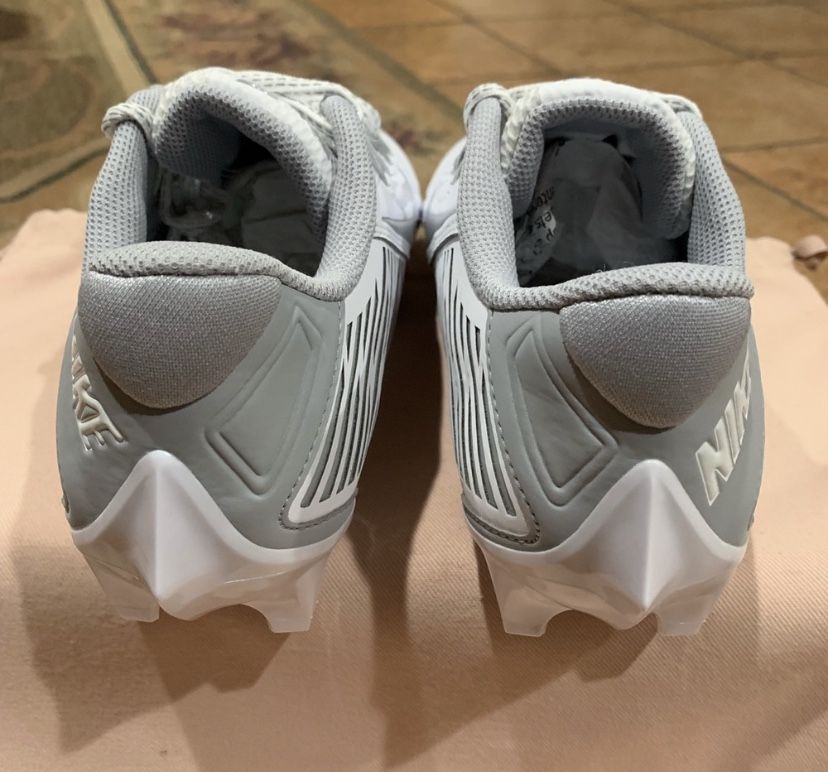 Nike Vapor Edge Pro 360 2 Men's Football Cleats (Size: 7)