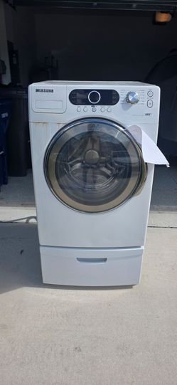 Samsung VRT Front Load Washer with Pedestal