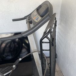 Caminadora And Tv 