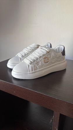Unbranded White shoes