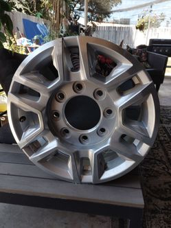 Four wheels off of 2024 2500 GMC Sierra