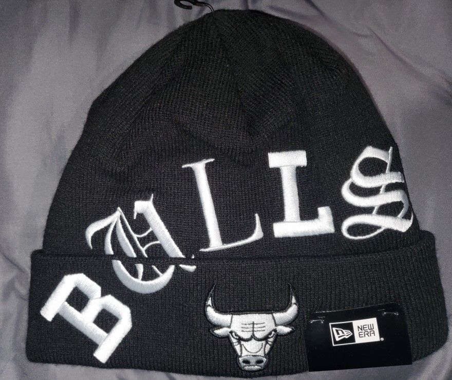 Brand New- NEW ERA knitted BULLS & YANKEES beanies
