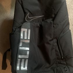 Nike Elite Backpack Barely Used!!! 