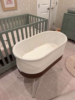 SNOO Smart Baby Bassinet